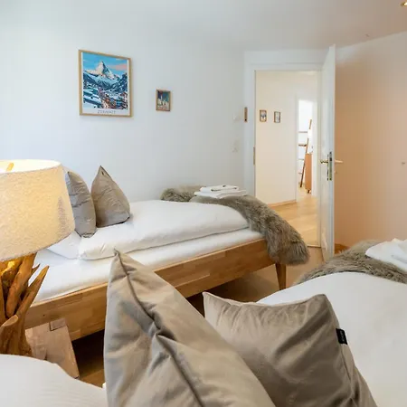 Luxus Familiendomizil Mit Matterhornsicht By Inspiring Places شقة زيرمات