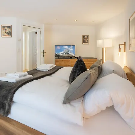 Luxus Familiendomizil Mit Matterhornsicht By Inspiring Places شقة *