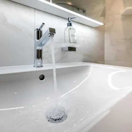 Luxus Familiendomizil Mit Matterhornsicht By Inspiring Places شقة زيرمات